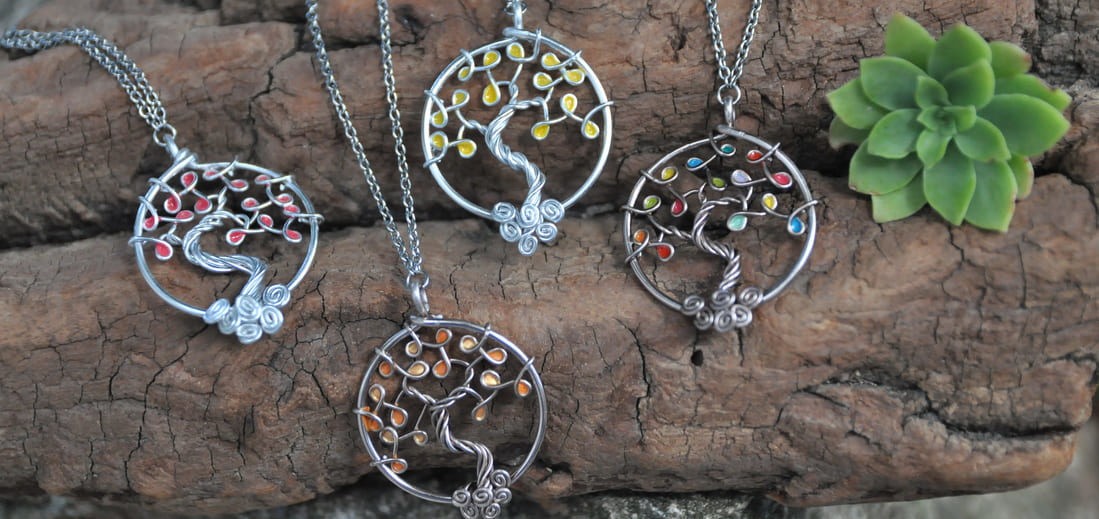 pendentif arbre de vie coloré